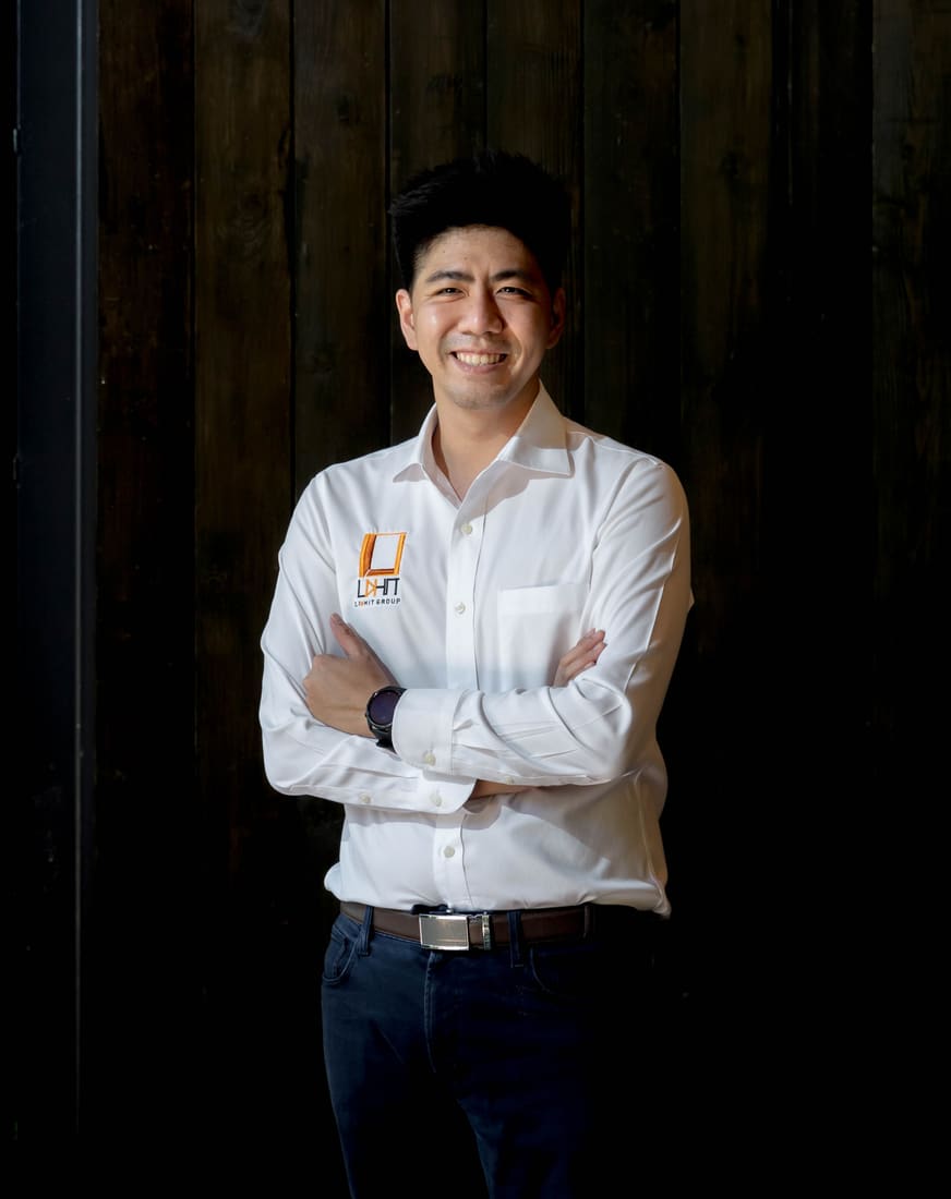 Mr.Sompong Pattaraphiboonphong